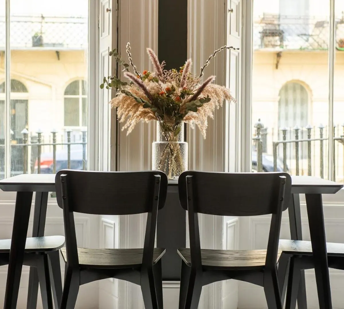 Apartment Modern 2-Bedroom 30 Seconds To Seafront Brighton