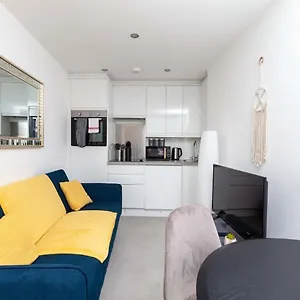 Apartment The Nest - Centre - Double And Sofa Bed, Brighton