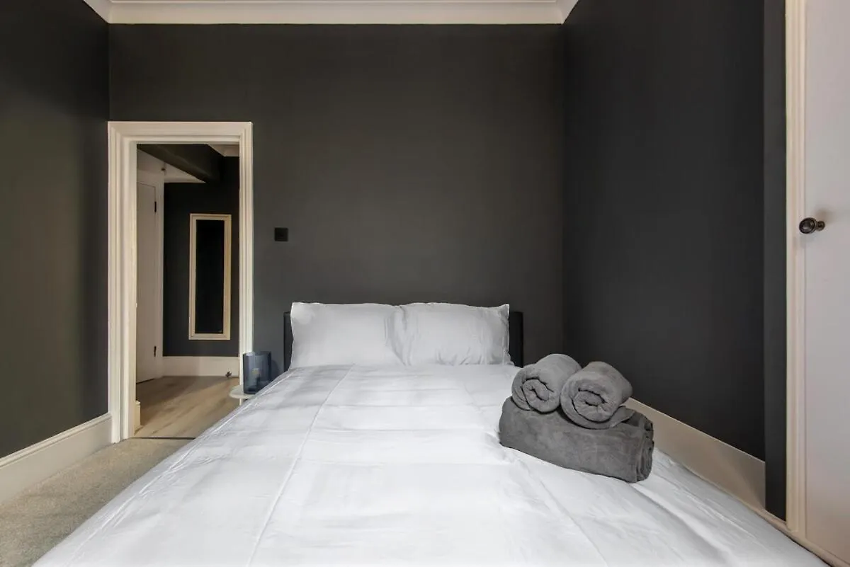 Modern 2-Bedroom 30 Seconds To Seafront Brighton United Kingdom